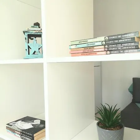 Apartment Mellow Studio In City Volos